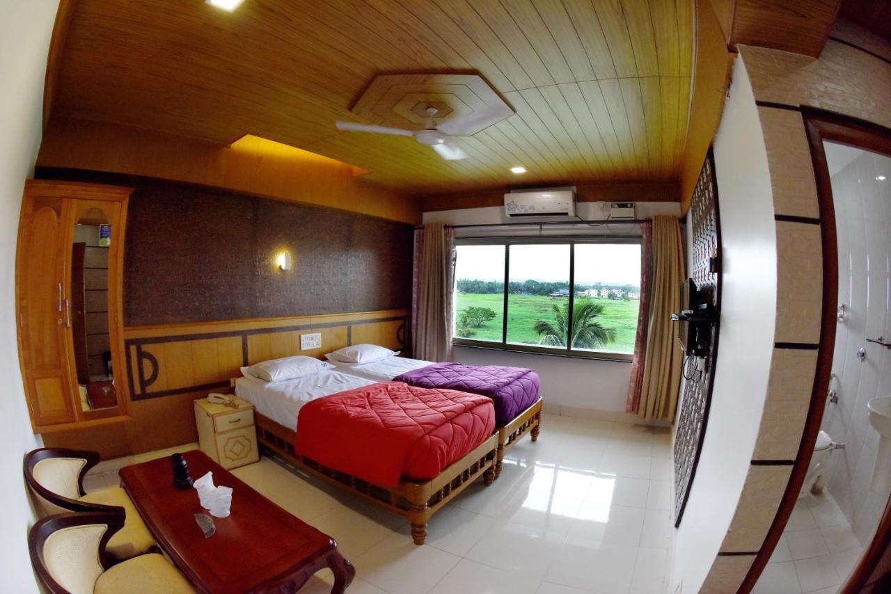 Hotel Sharada International Udupi Exterior photo