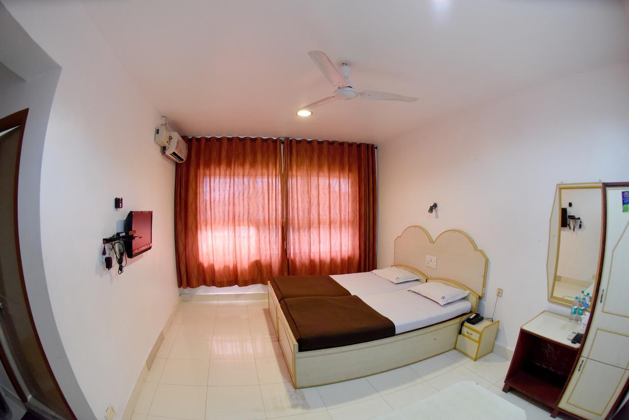 Hotel Sharada International Udupi Exterior photo