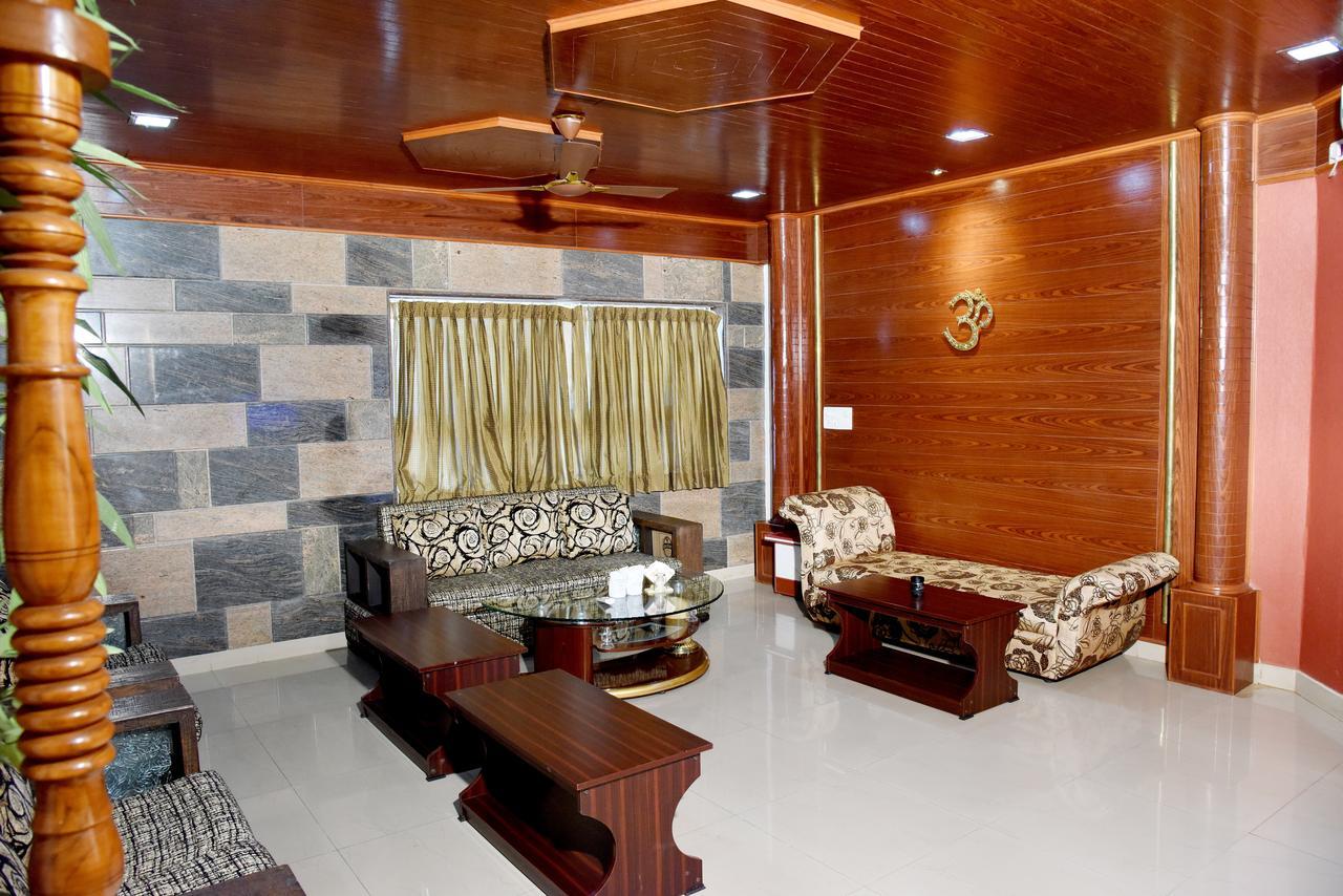 Hotel Sharada International Udupi Exterior photo