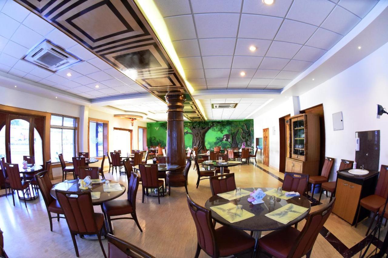 Hotel Sharada International Udupi Exterior photo